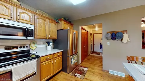 401 Ivanhoe Ave, Wadsworth, OH 44281 photo 20