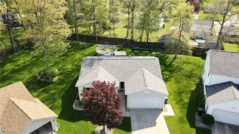 401 Ivanhoe Ave, Wadsworth, OH 44281 photo 4