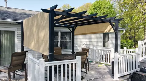 401 Ivanhoe Ave, Wadsworth, OH 44281 photo 8