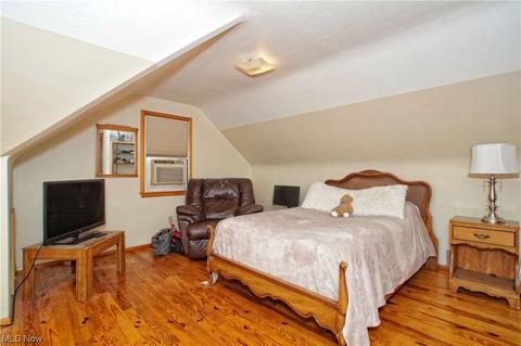 760 Pendley Rd, Willowick, OH 44095 photo 12