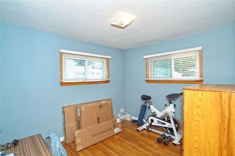 760 Pendley Rd, Willowick, OH 44095 photo 10