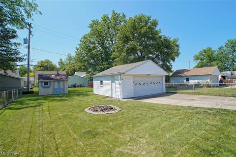 760 Pendley Rd, Willowick, OH 44095 photo 19