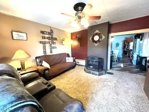 707 Center St, Dennison, OH 44621 photo 4