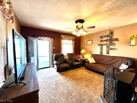 707 Center St, Dennison, OH 44621 photo 3