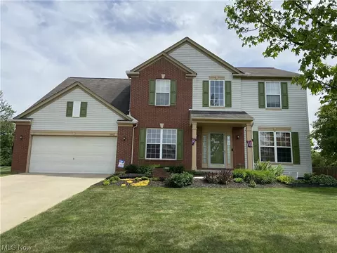 3482 Trailview Ct, Brunswick, OH 44212