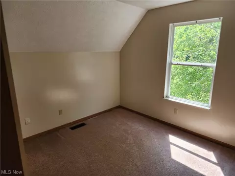 1035 W 37th St, Ashtabula, OH 44004 photo 19