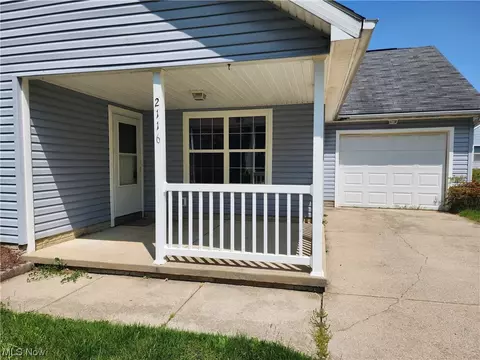 2116 Jeffrey Ave, Ashtabula, OH 44004 photo 2