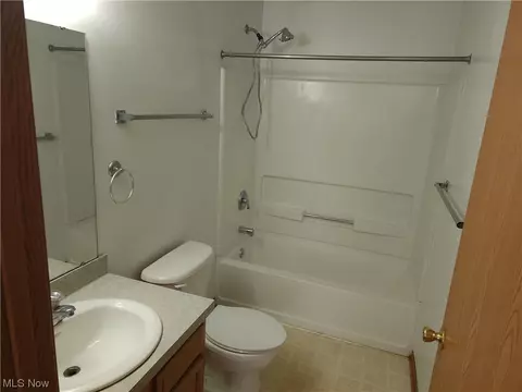 2116 Jeffrey Ave, Ashtabula, OH 44004 photo 17