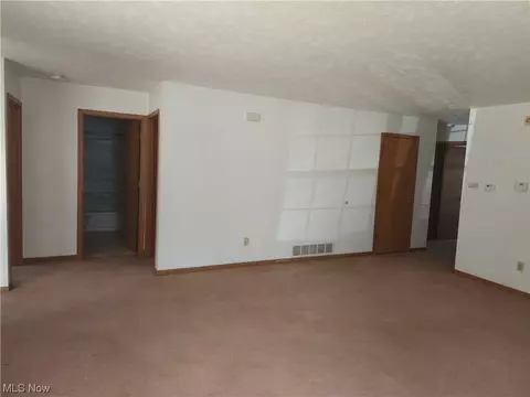 2116 Jeffrey Ave, Ashtabula, OH 44004 photo 12
