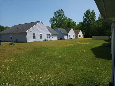 2116 Jeffrey Ave, Ashtabula, OH 44004 photo 5