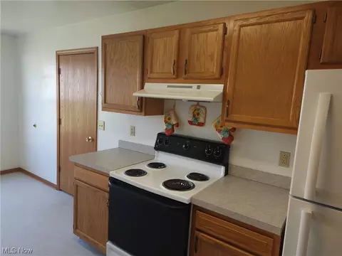 2116 Jeffrey Ave, Ashtabula, OH 44004 photo 11