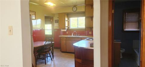 315 Mccrea Ave, Dennison, OH 44621 photo 14