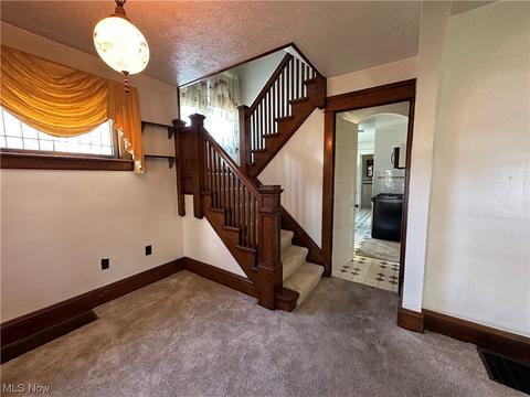 5314 Fort Ave, Ashtabula, OH 44004 photo 2