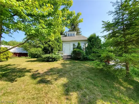 4652 S Ridge Rd E, Geneva, OH 44041 photo 1