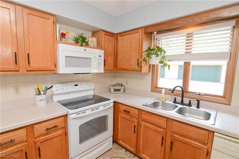 7386 Eisenhower Dr #1, Boardman, OH 44512 photo 13