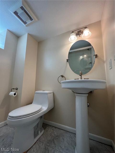 2475 E Ridgewood Dr, Seven Hills, OH 44131 photo 28
