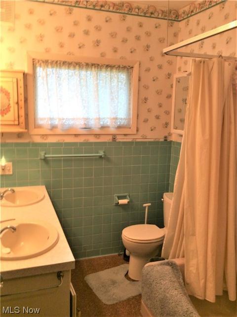 243 Bellflower Ave NW, Canton, OH 44708 photo 10