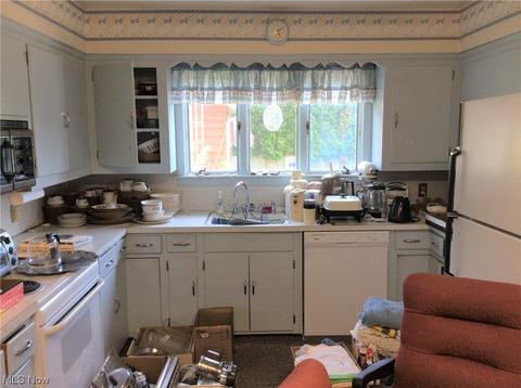 243 Bellflower Ave NW, Canton, OH 44708 photo 14
