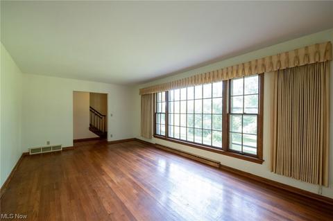 736 E Hines Hill Rd, Hudson, OH 44236 photo 4