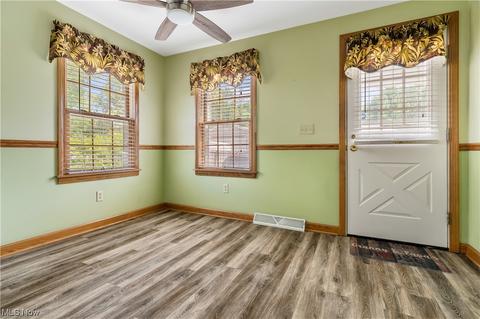 808 E Waterloo Rd, Akron, OH 44306 photo 11