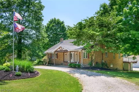 2436 Frashure Dr, Copley, OH 44321