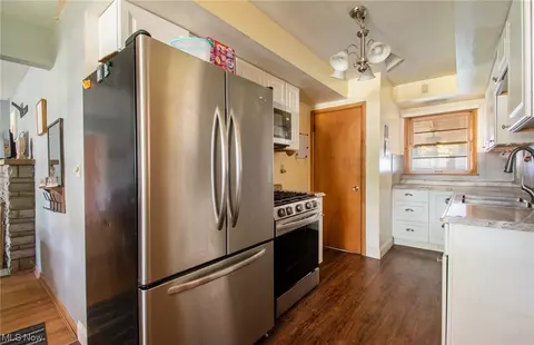 881 Larkridge Ave, Boardman, OH 44512 photo 6