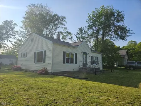 5531 Ketcham Ave, Ashtabula, OH 44004