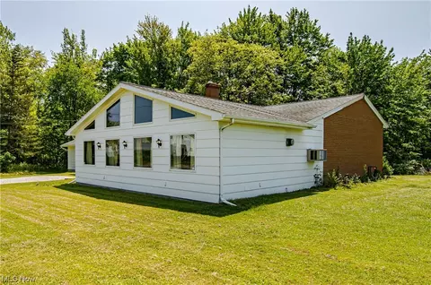 26 E Cedar St, Jefferson, OH 44047 photo 24