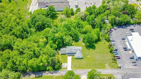 26 E Cedar St, Jefferson, OH 44047 photo 31