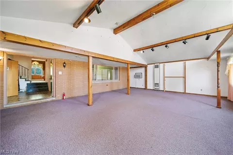 26 E Cedar St, Jefferson, OH 44047 photo 3
