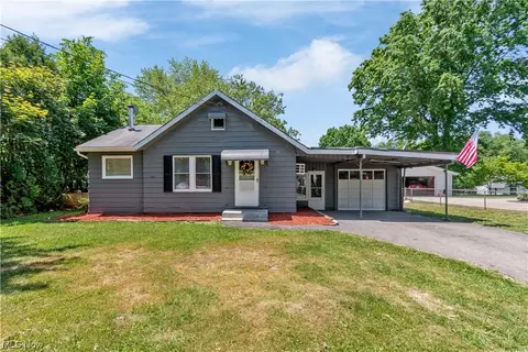4174 Lake Vista Rd, New Franklin, OH 44319