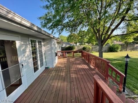 261 Windsor Dr, Elyria, OH 44035 photo 3