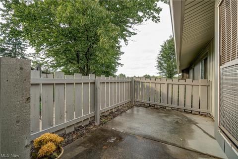 887 Kirkwall Dr, Copley, OH 44321 photo 27
