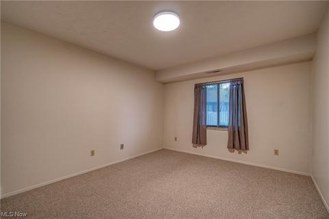 887 Kirkwall Dr, Copley, OH 44321 photo 23