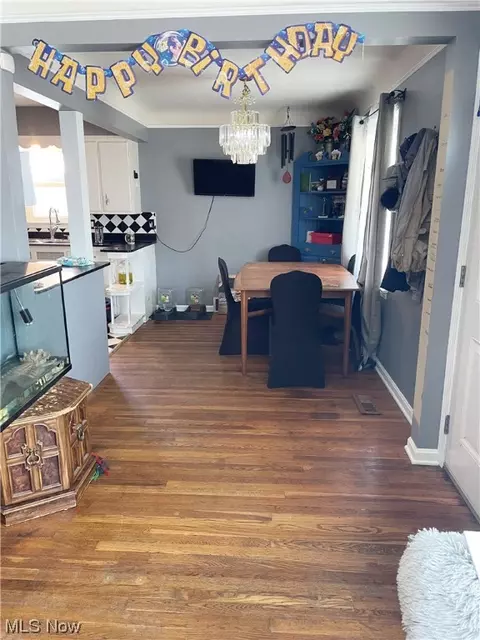 6368 State Rd, Parma, OH 44134 photo 5