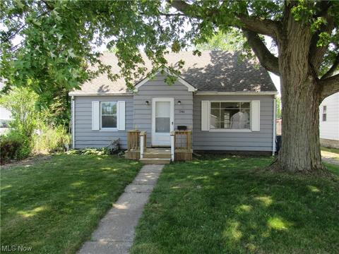 1546 W 8th St, Ashtabula, OH 44004 photo 1