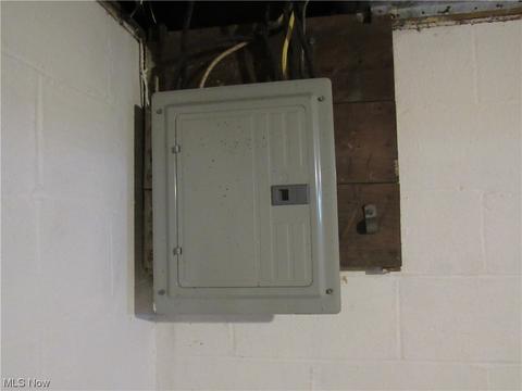 1546 W 8th St, Ashtabula, OH 44004 photo 22