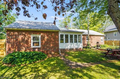 529 Myrtle Ave, Ashtabula, OH 44004 photo 29