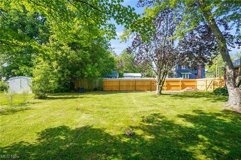 529 Myrtle Ave, Ashtabula, OH 44004 photo 6