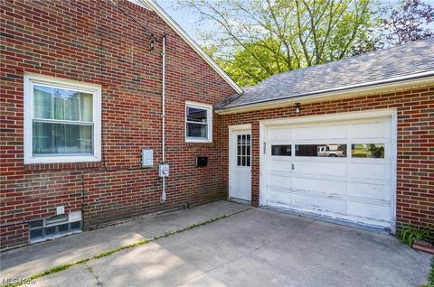 529 Myrtle Ave, Ashtabula, OH 44004 photo 8
