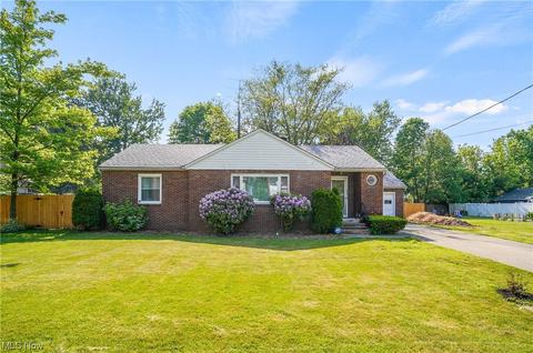 529 Myrtle Ave, Ashtabula, OH 44004 photo 1