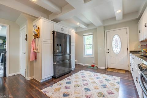 714 N Walnut St, Dover, OH 44622 photo 11