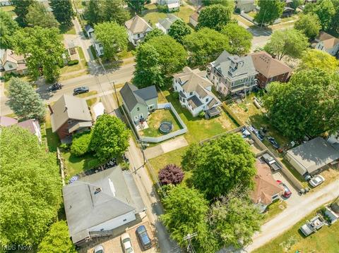 714 N Walnut St, Dover, OH 44622 photo 32