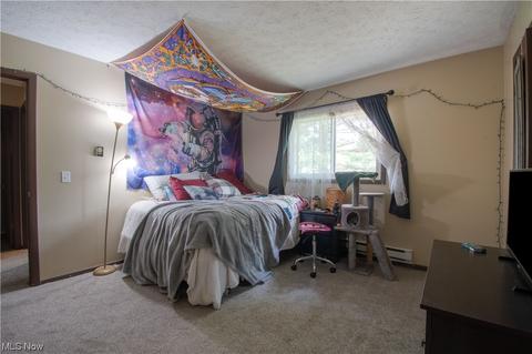 8216 Turquoise Ave NE, Canton, OH 44721 photo 12