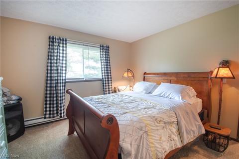 8216 Turquoise Ave NE, Canton, OH 44721 photo 21