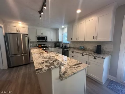 2001 Edgeview Dr, Hudson, OH 44236 photo 16