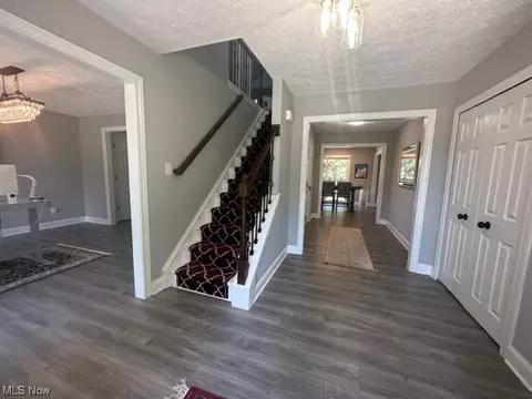 2001 Edgeview Dr, Hudson, OH 44236 photo 7