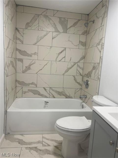 2826 Sterling Rd, Lorain, OH 44052 photo 10