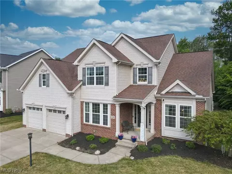 4291 Morley Dr, Aurora, OH 44202