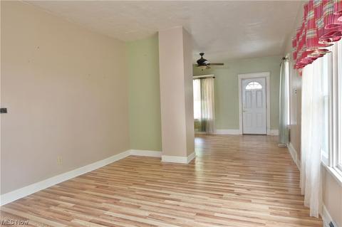 42 Wilhelm St, Struthers, OH 44471 photo 9